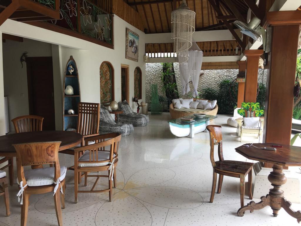 Domus De Janas Seminyak (Bali)